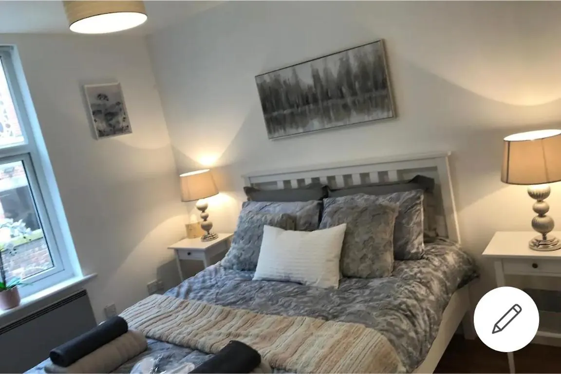Citynights Studios With Free Parking Liverpool Aparthotel