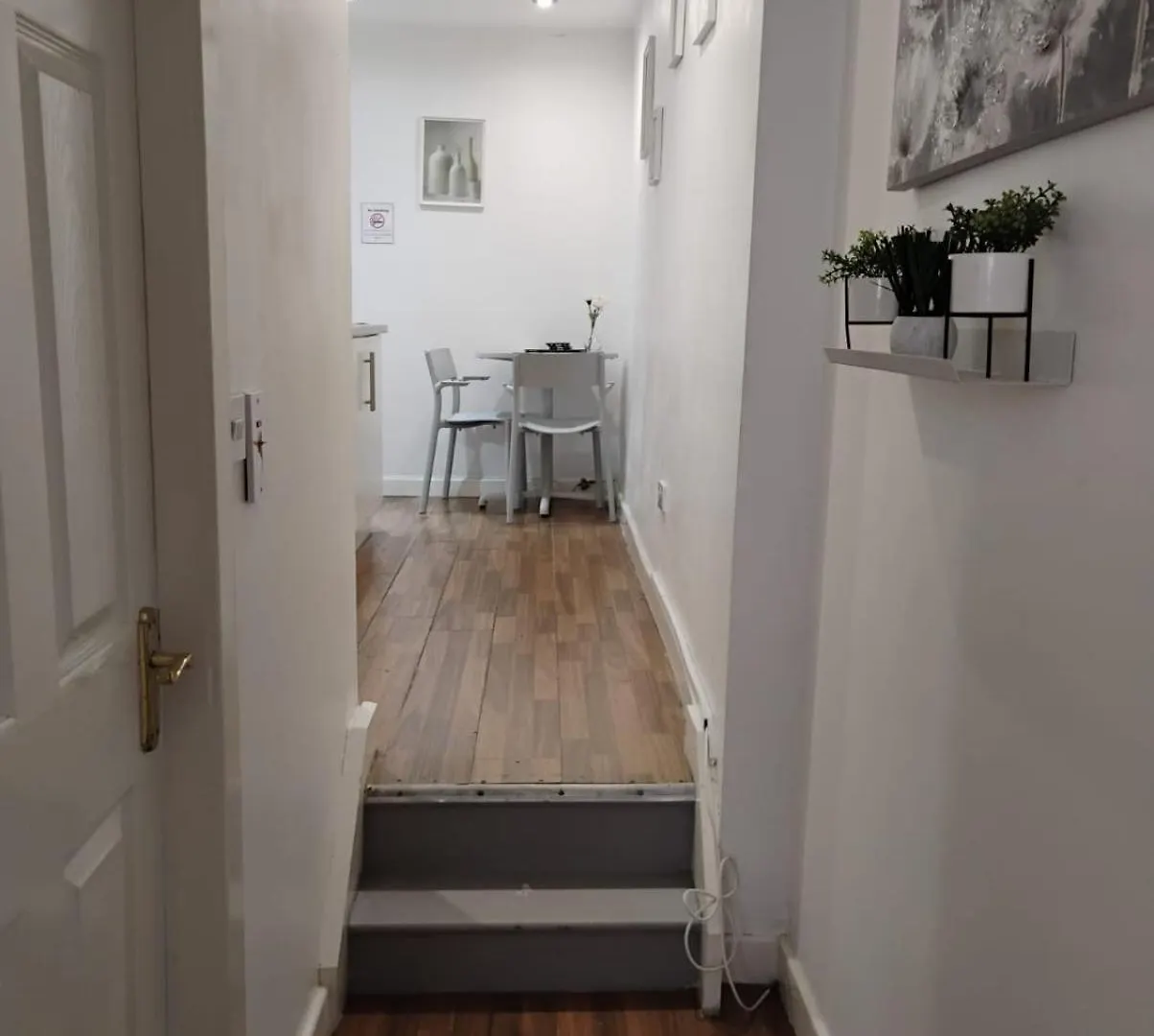 Citynights Studios With Free Parking Liverpool Aparthotel