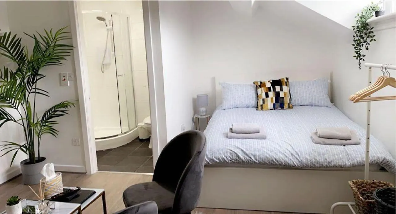 Citynights Studios With Free Parking Liverpool
